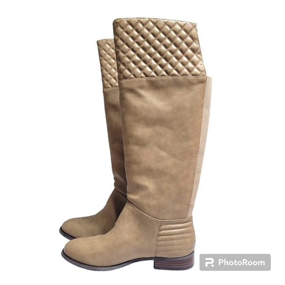Chinese Laundry Fallout Taupe Quilted Taupe Boots - Picture 1 of 8